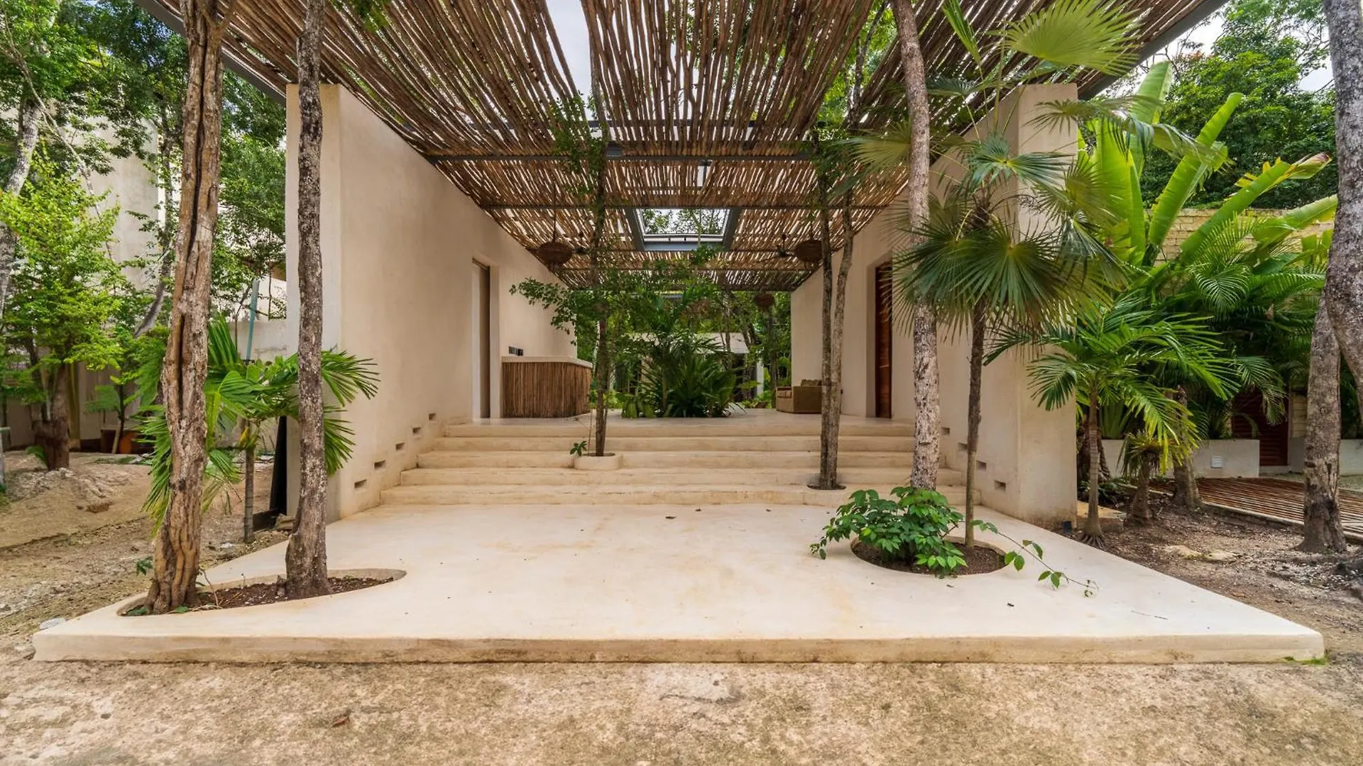 Jungle Reflection Loft Beach Club Tulum Apartment